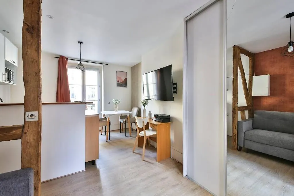 31.Studio 2Pers#Sevres-Lecourbe#Necker Paris France
